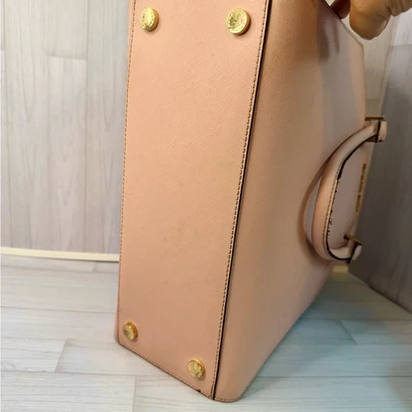 Michael Kors Cream Satchel Bag - Picture 6 of 6